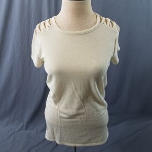 Essentials by Poof top ecru tan size large knit short sleeve